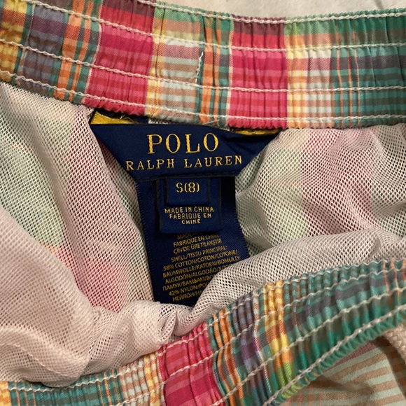 Ralph Lauren boys plaid swim trunks - Size Small ( 8 ) - Picture 2 of 4